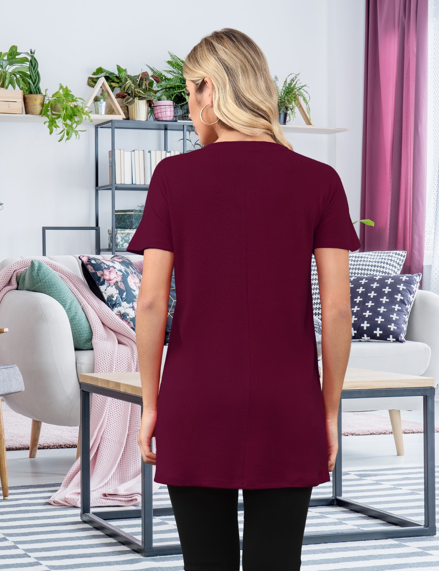 Womens Short Sleeve Tunics or Tops to Wear with Leggings Casual Summer Long Shirts with Pockets